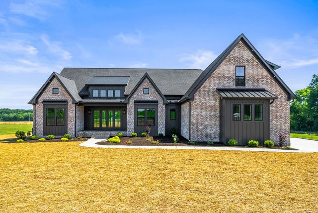 293 Aplin Branch Rd, Cottontown, TN 37048