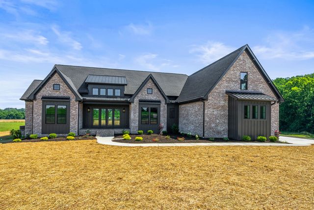 293 Aplin Branch Rd, Cottontown, TN 37048