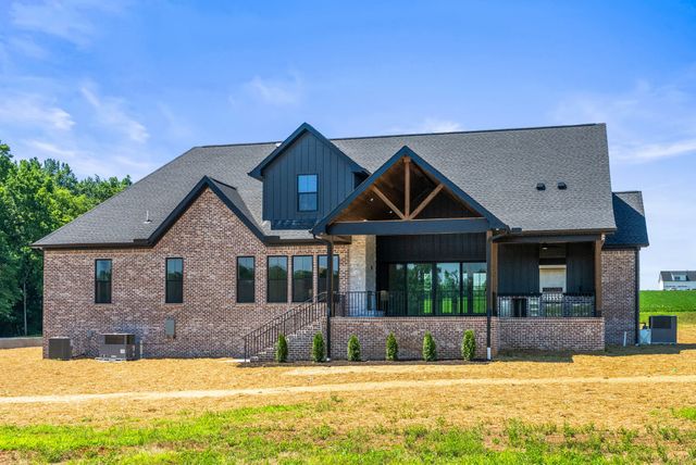 293 Aplin Branch Rd, Cottontown, TN 37048
