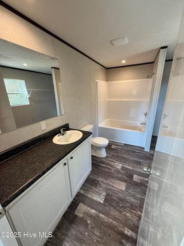 2251 Twisted Hickory Road, Elizabethtown, NC 28337