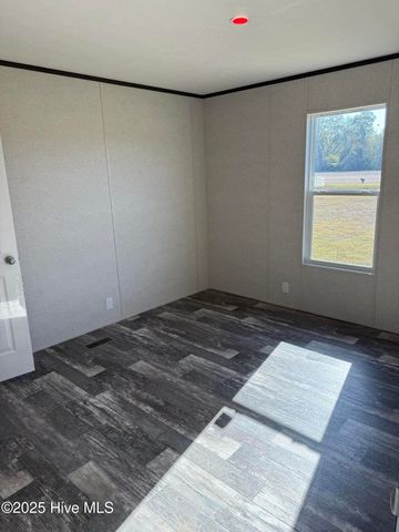 2251 Twisted Hickory Road, Elizabethtown, NC 28337