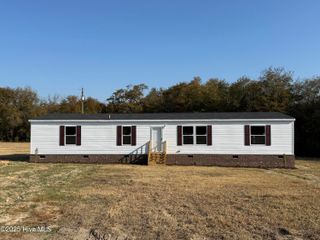 2251 Twisted Hickory Road, Elizabethtown, NC 28337