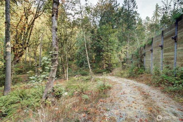 37 XXX SE 212th Way, Sammamish, WA 98075