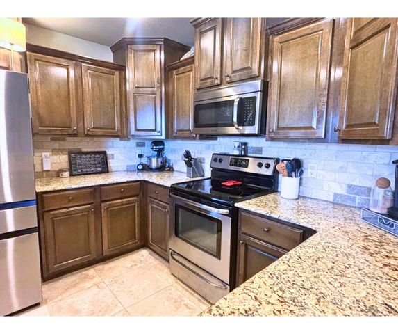 3703 SW Polestar Cove, Bentonville, AR 72712