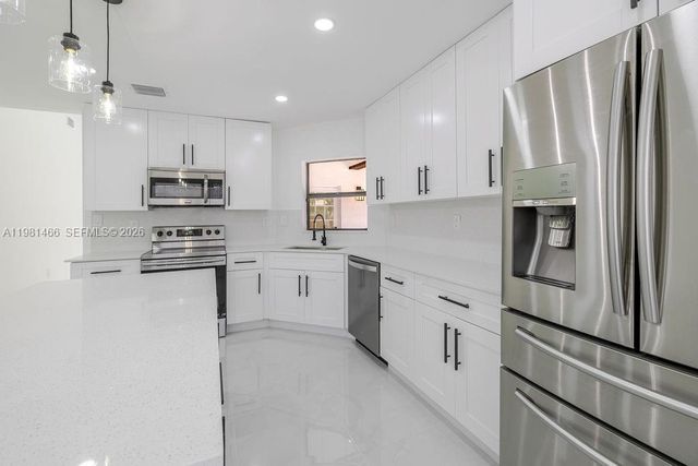 8940 SW 4th Ter, Miami, FL 33174