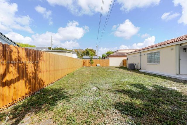 8940 SW 4th Ter, Miami, FL 33174