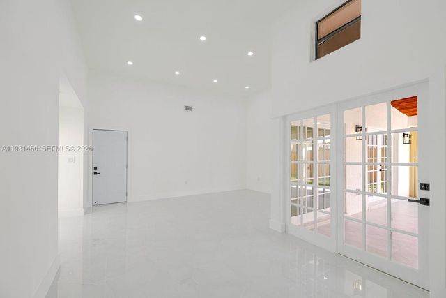 8940 SW 4th Ter, Miami, FL 33174