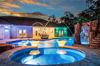 5420 Boxwood WAY, Naples, FL 34116