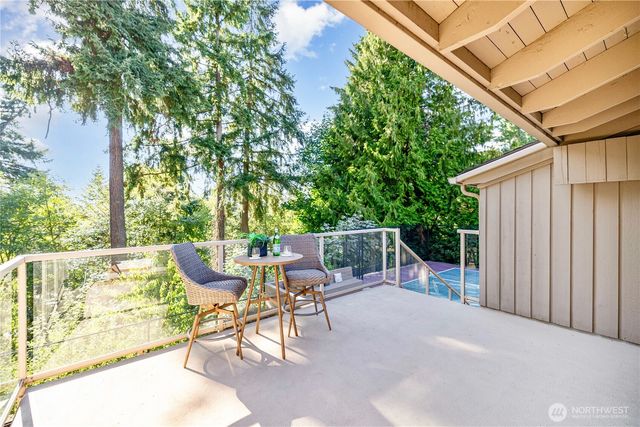 4103 106th Place NE, Kirkland, WA 98033
