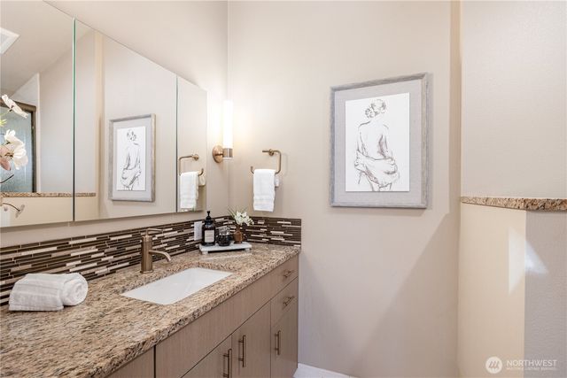 4103 106th Place NE, Kirkland, WA 98033