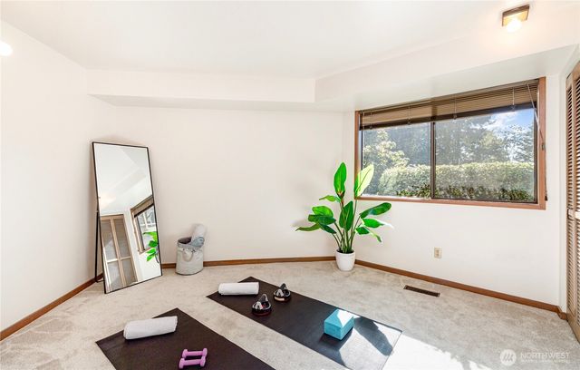 4103 106th Place NE, Kirkland, WA 98033