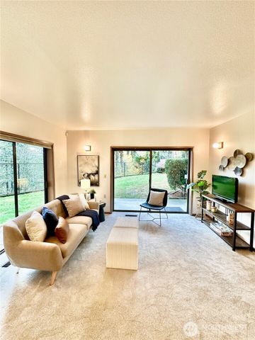 4103 106th Place NE, Kirkland, WA 98033