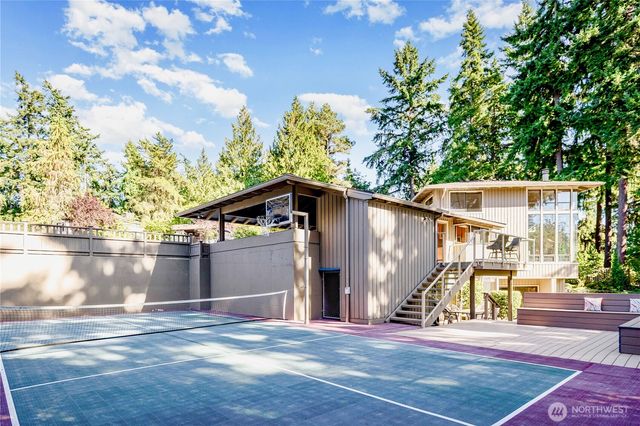 4103 106th Place NE, Kirkland, WA 98033