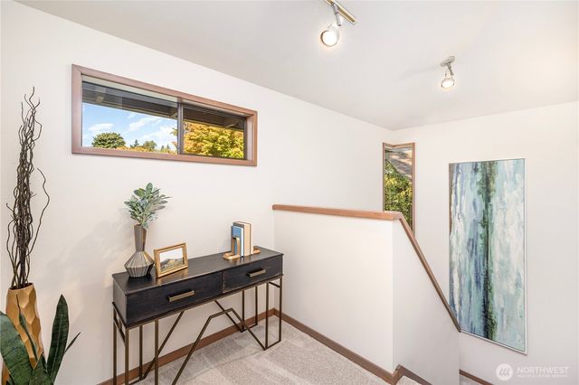 4103 106th Place NE, Kirkland, WA 98033