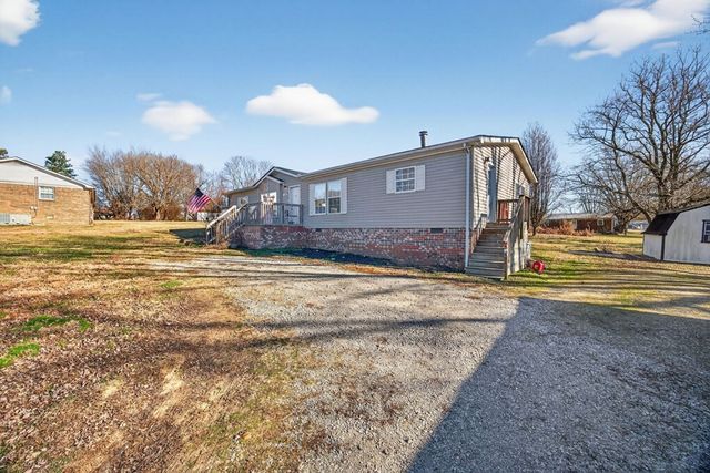 308 Allens Chapel Rd, Smithville, TN 37166