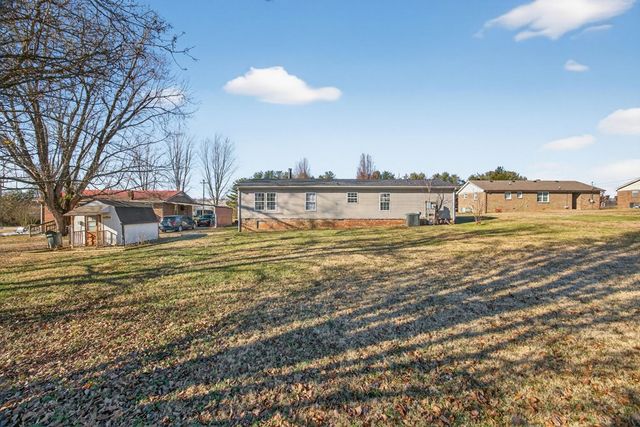308 Allens Chapel Rd, Smithville, TN 37166