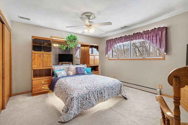 7709 W Q Avenue, Texas Twp, MI 49009