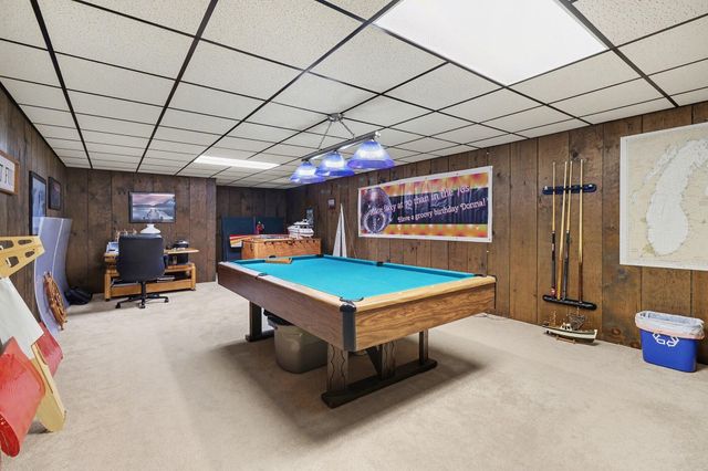 7709 W Q Avenue, Texas Twp, MI 49009