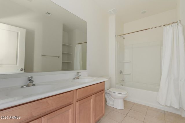 12329 W STATE Avenue, Glendale, AZ 85307