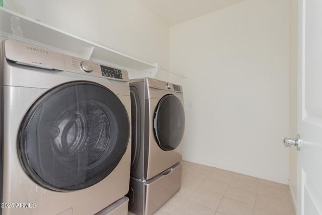 12329 W STATE Avenue, Glendale, AZ 85307