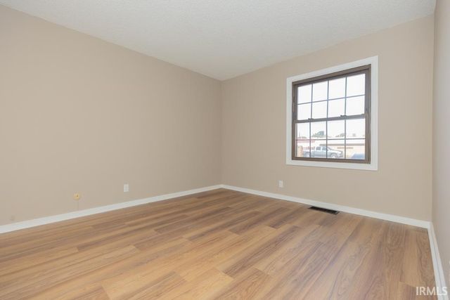 200 Hampton Drive, Evansville, IN 47715