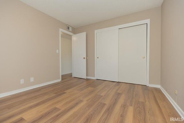 200 Hampton Drive, Evansville, IN 47715