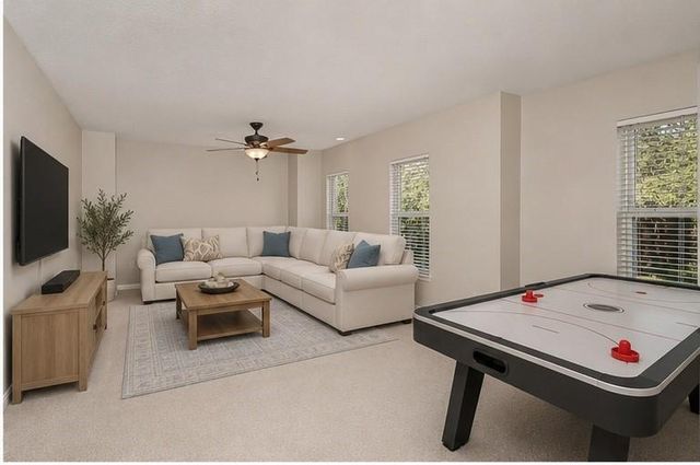 11 E Summer Storm Circle, The Woodlands, TX 77381