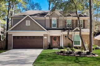 11 E Summer Storm Circle, The Woodlands, TX 77381