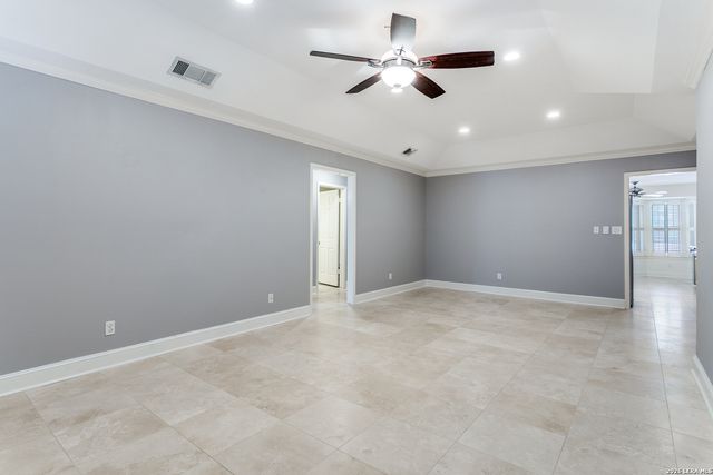 201 Ellwood St Apt 114, San Antonio, TX 78209