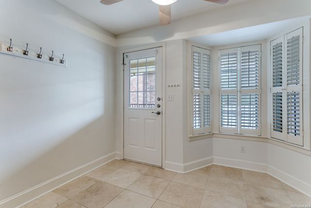 201 Ellwood St Apt 114, San Antonio, TX 78209