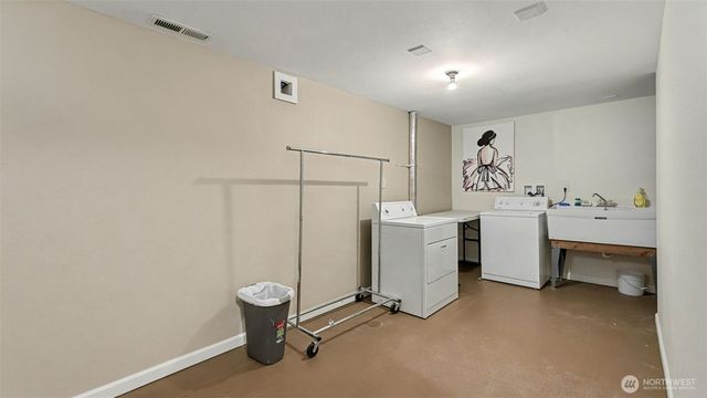 11204 148th Avenue SE, Renton, WA 98059