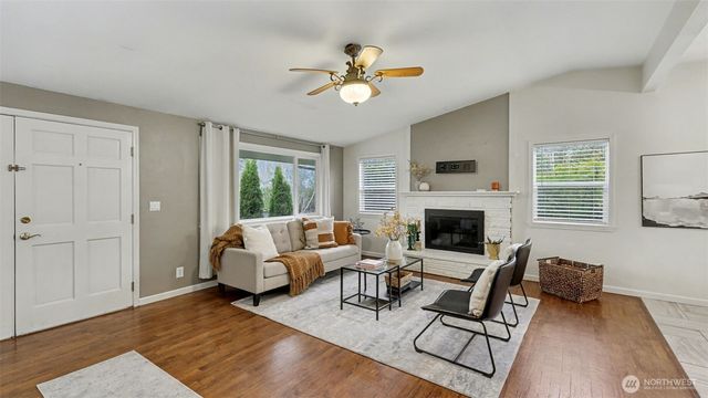 11204 148th Avenue SE, Renton, WA 98059
