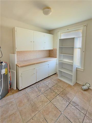 706 W 10th Street, Weslaco, TX 78596