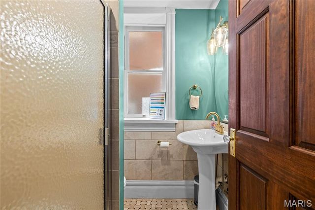 4008 Botanical Avenue, St Louis, MO 63110