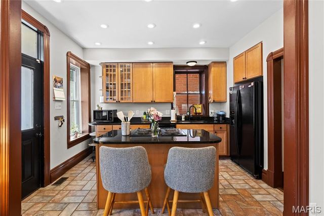 4008 Botanical Avenue, St Louis, MO 63110