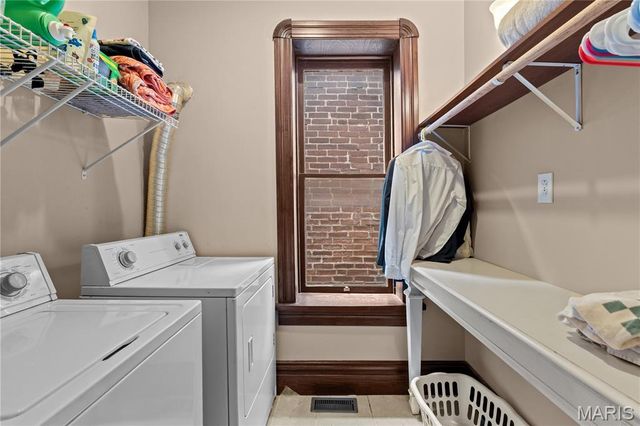 4008 Botanical Avenue, St Louis, MO 63110