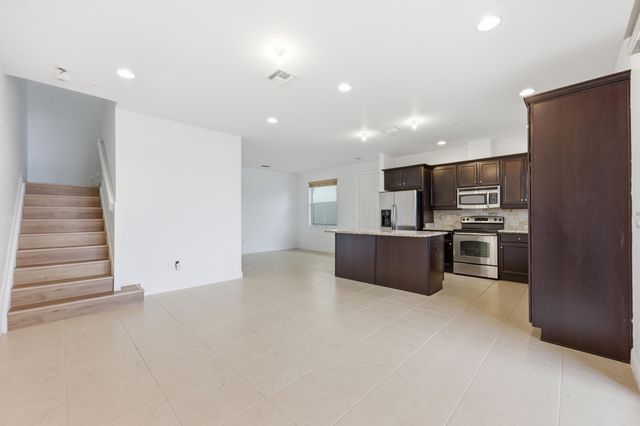 3065 Tortola Way, Cooper City, FL 33024