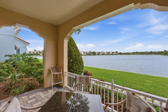 3065 Tortola Way, Cooper City, FL 33024
