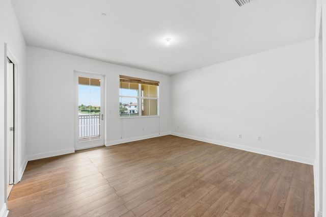 3065 Tortola Way, Cooper City, FL 33024