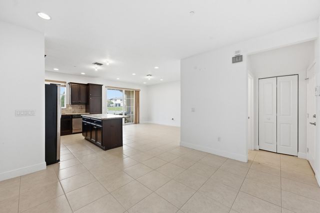 3065 Tortola Way, Cooper City, FL 33024