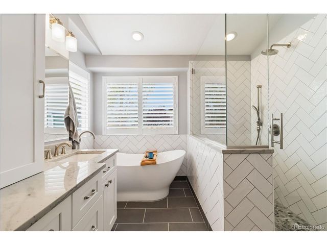 5957 Dunraven Ct, Golden, CO 80403