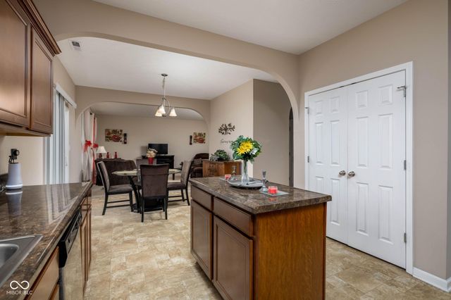 8707 N Aspen Way, Mccordsville, IN 46055