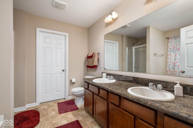 8707 N Aspen Way, Mccordsville, IN 46055