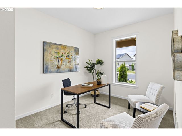 816 JULIE Ln, Molalla, OR 97038