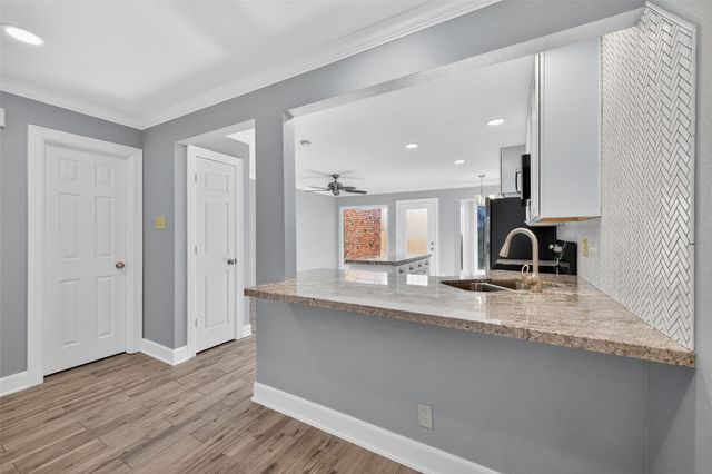 5534 Holly Street I, Houston, TX 77081