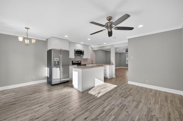 5534 Holly Street I, Houston, TX 77081