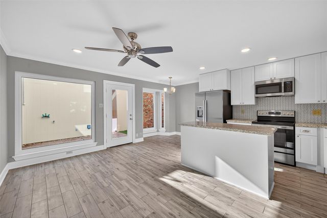 5534 Holly Street I, Houston, TX 77081