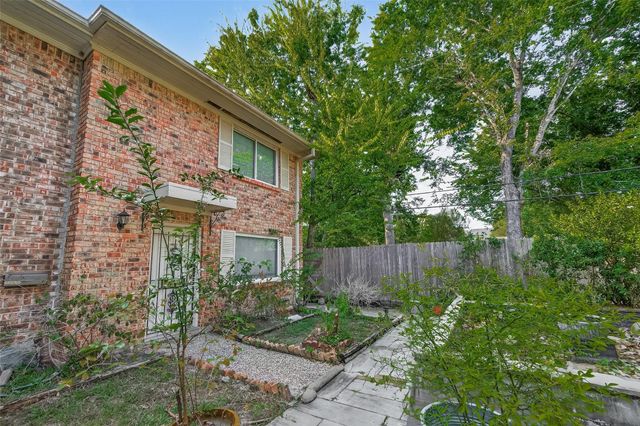 5534 Holly Street I, Houston, TX 77081