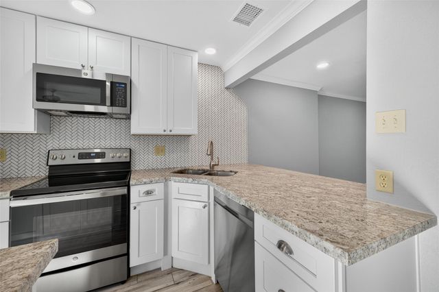 5534 Holly Street I, Houston, TX 77081