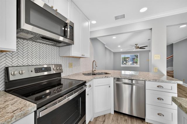 5534 Holly Street I, Houston, TX 77081